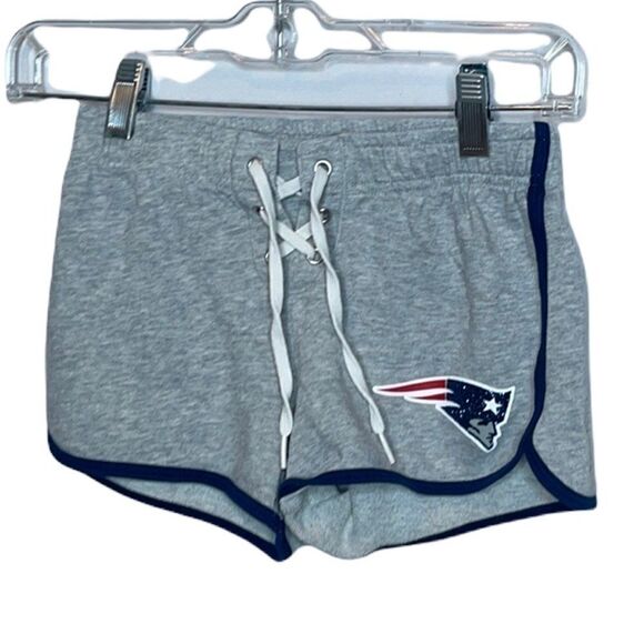Team Apparel Patriots Shorts. Size 10. - Picture 1 of 6
